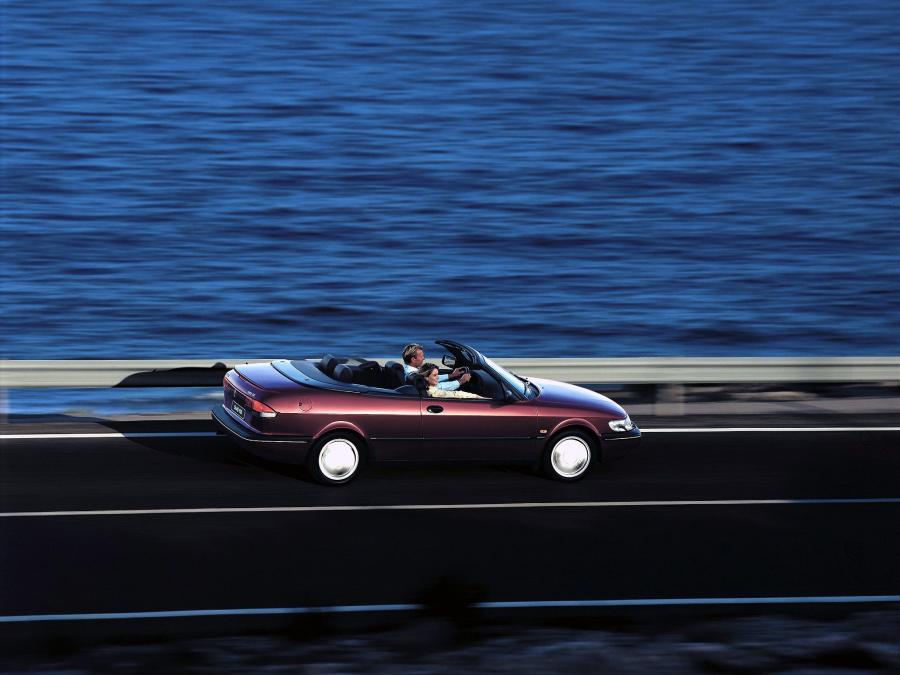  Saab 900 SE Turbo Convertible 1993 года  (фото 1 из 46)